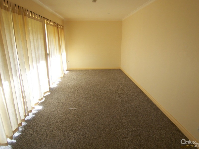 5a Algona Ave (Rear Flat), Kincumber NSW 2251