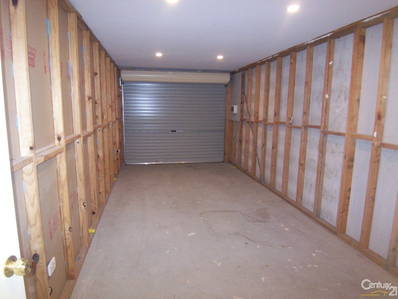 5a Algona Ave (Rear Flat), Kincumber NSW 2251