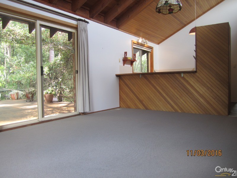 7 Klara Cl, Kincumber NSW 2251