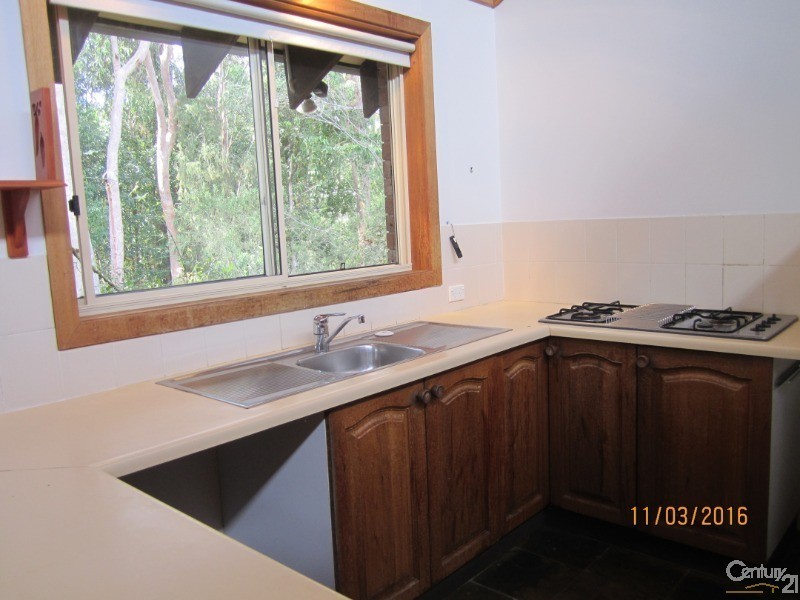 7 Klara Cl, Kincumber NSW 2251