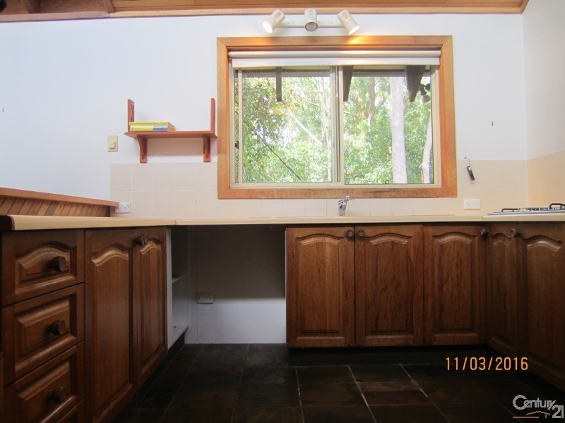 7 Klara Cl, Kincumber NSW 2251