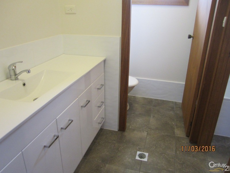 7 Klara Cl, Kincumber NSW 2251