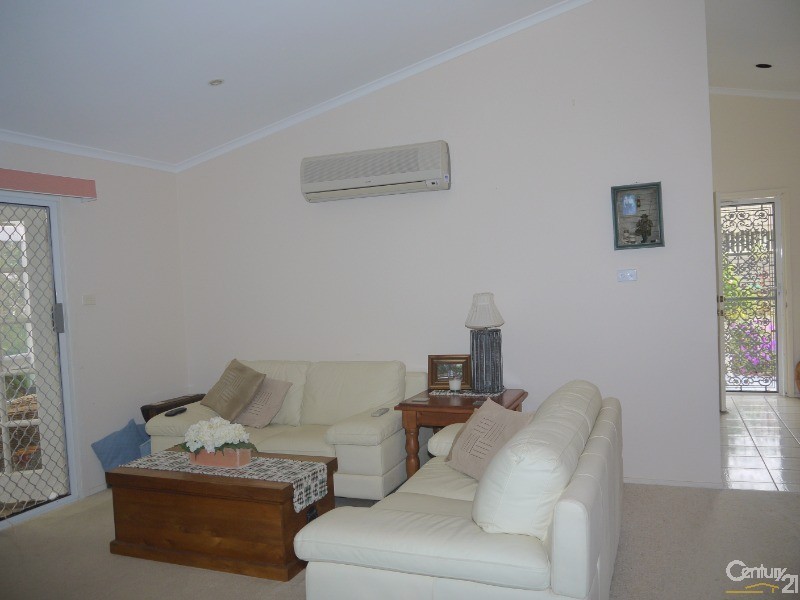 33 Arthur Phillip Drive, Kincumber NSW 2251