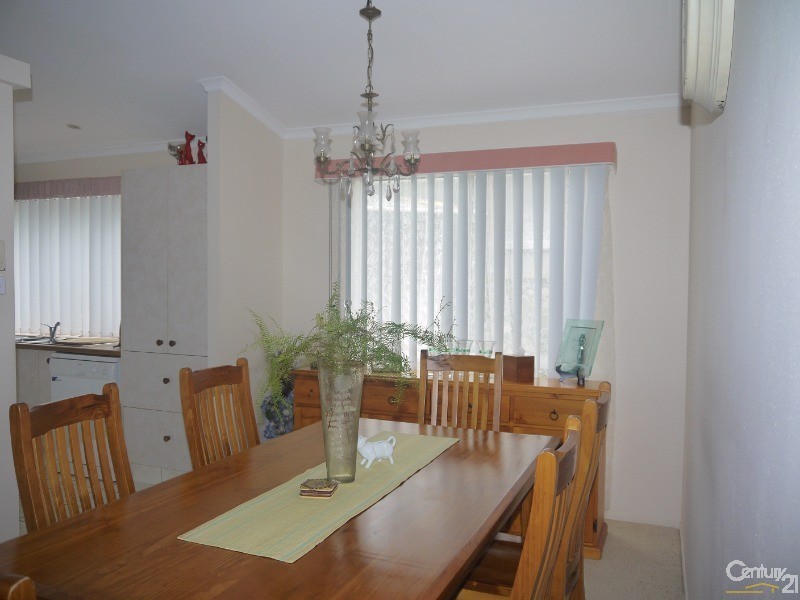 33 Arthur Phillip Drive, Kincumber NSW 2251