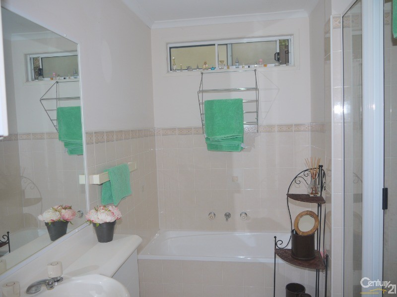 33 Arthur Phillip Drive, Kincumber NSW 2251