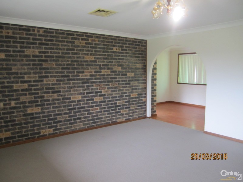 104 Scaysbrook Drive, Kincumber NSW 2251