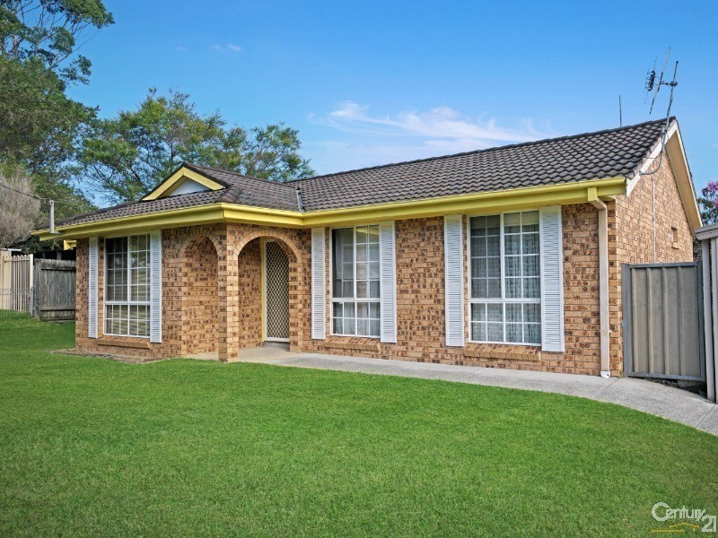 84 Melville St, Kincumber NSW 2251