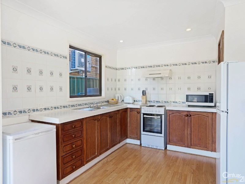 9 Kooreal Rd, Kincumber NSW 2251