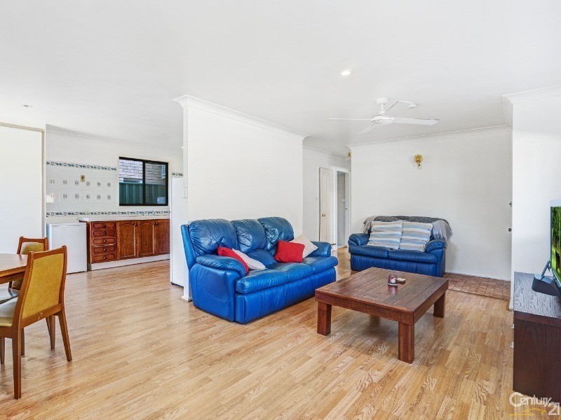 9 Kooreal Rd, Kincumber NSW 2251