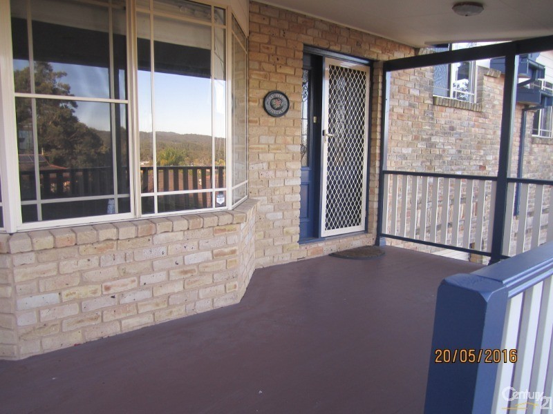 1/48 Kookaburra Street, Kincumber NSW 2251