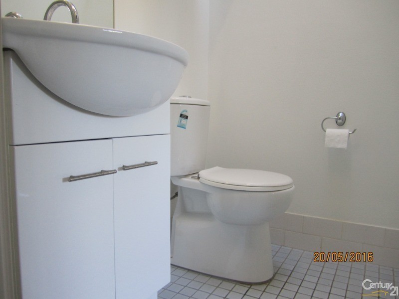 1/48 Kookaburra Street, Kincumber NSW 2251