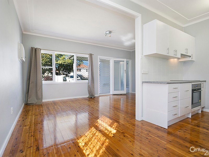 7  Moana Street, Woy Woy NSW 2256