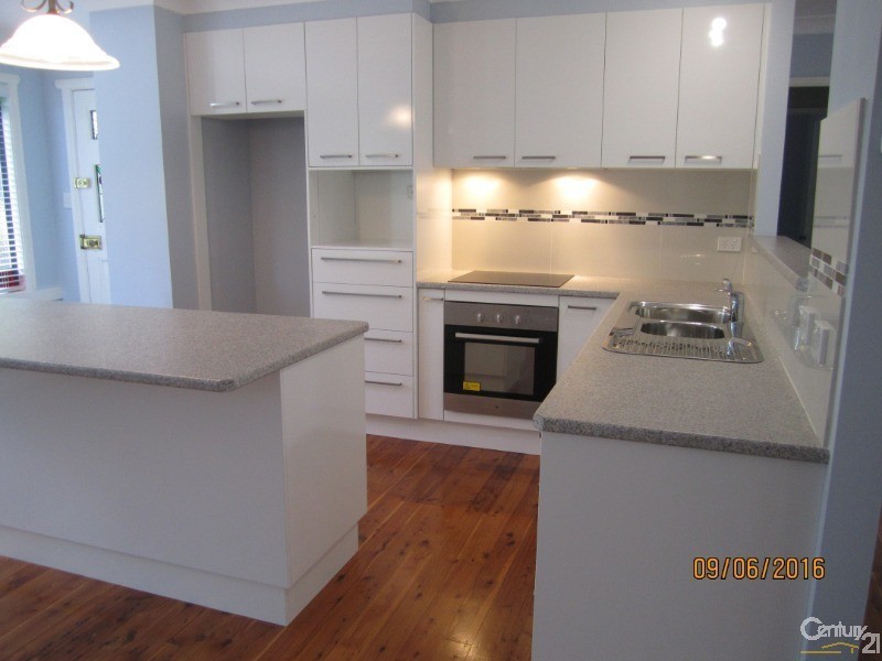 42a Lake Shore Drive, Avoca Beach NSW 2251