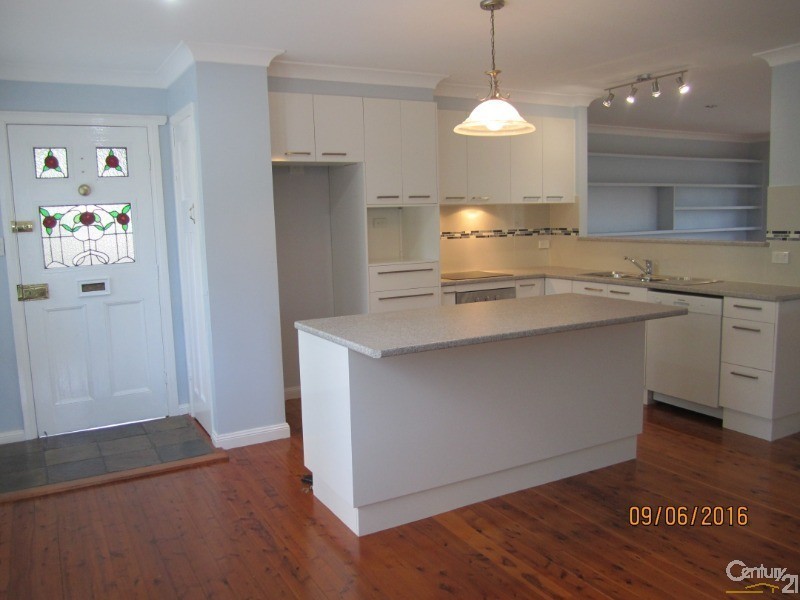 42a Lake Shore Drive, Avoca Beach NSW 2251