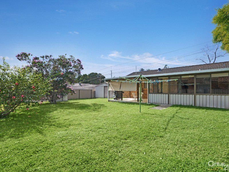 84 Melville St, Kincumber NSW 2251