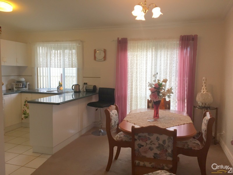 16 Sixth Ave, Broadlands Estate, Green Point NSW 2251