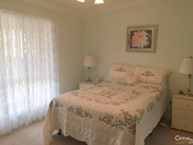 16 Sixth Ave, Broadlands Estate, Green Point NSW 2251