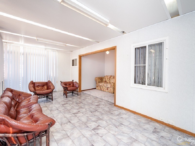 170 Railway St, Woy Woy NSW 2256