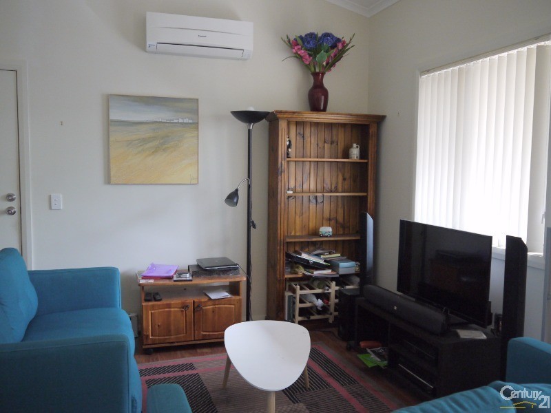 55 Rosella St, Terrigal NSW 2260