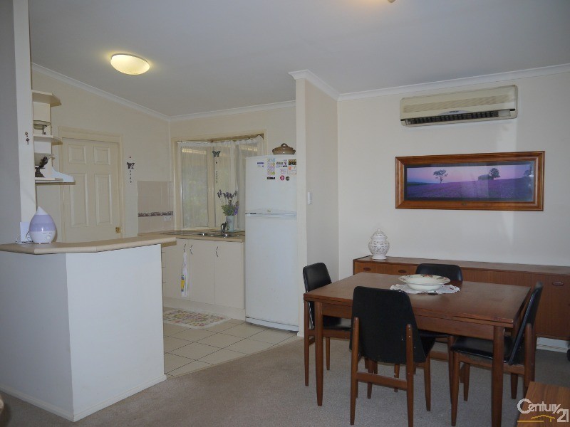 1 Thomas Gilbert Place, Kincumber NSW 2251