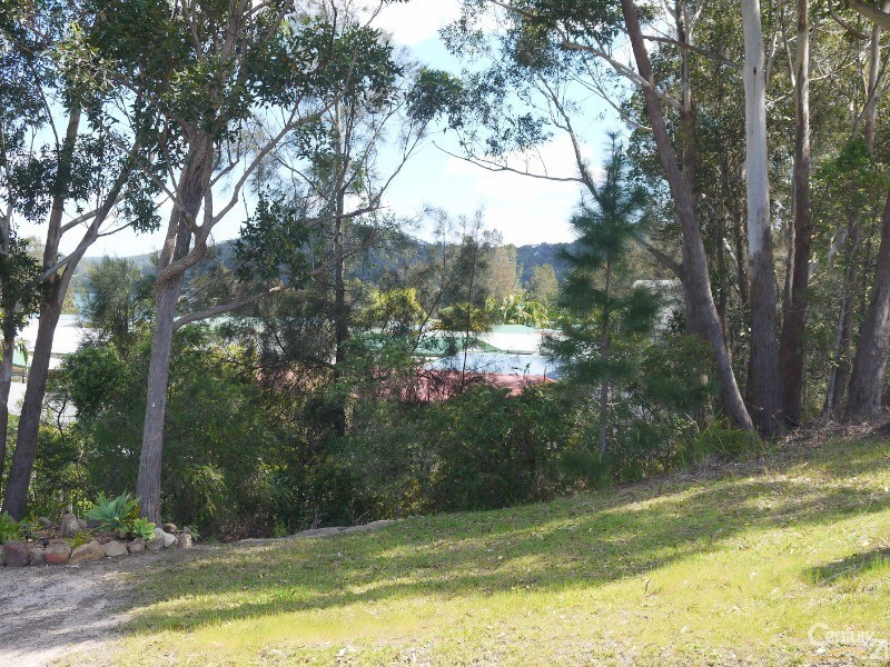 9  John Shortland Place, Kincumber NSW 2251