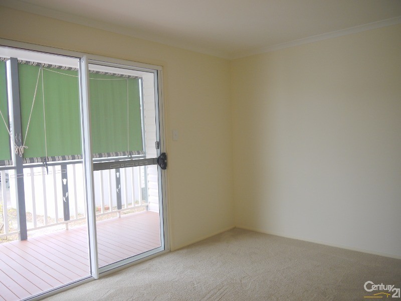 22 Duncan Sinclair Place, Kincumber NSW 2251