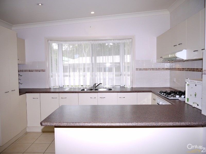 1 John Shortland Close, Kincumber NSW 2251