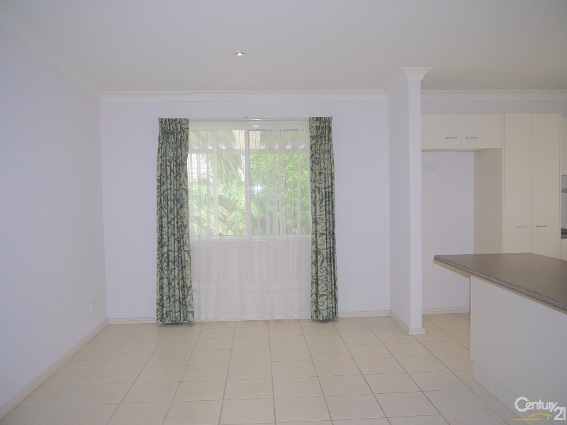 1 John Shortland Close, Kincumber NSW 2251