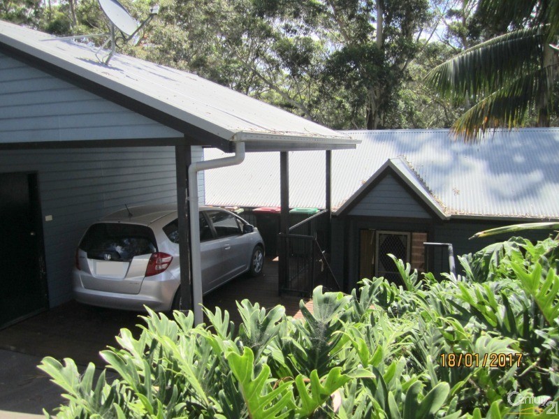 4a Bellevue Crescent, North Avoca NSW 2260