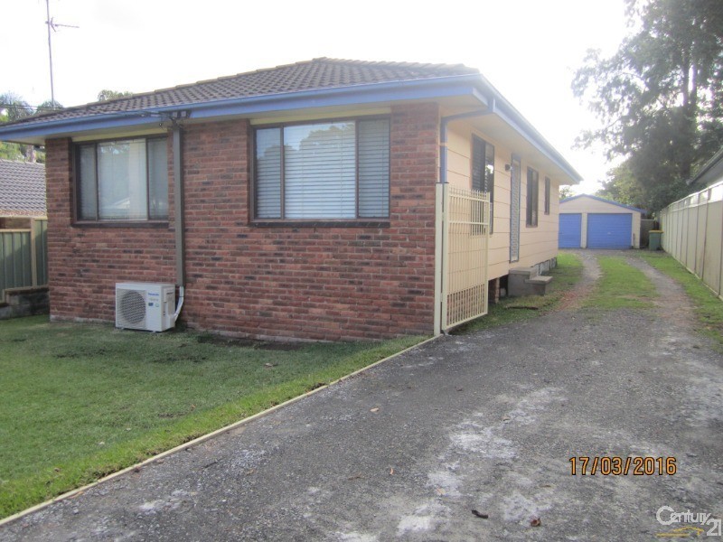 10 Tamara Rd, Erina NSW 2250