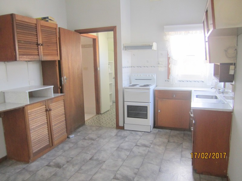 170 Railway St, Woy Woy NSW 2256