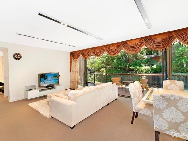 11/10 Nola Road, Roseville NSW 2069