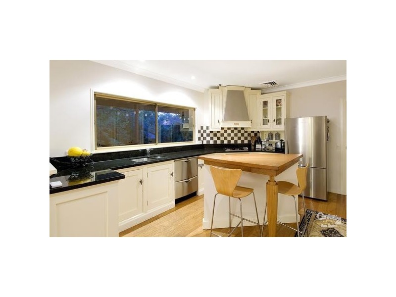 19 Cherry Street, Warrawee NSW 2074