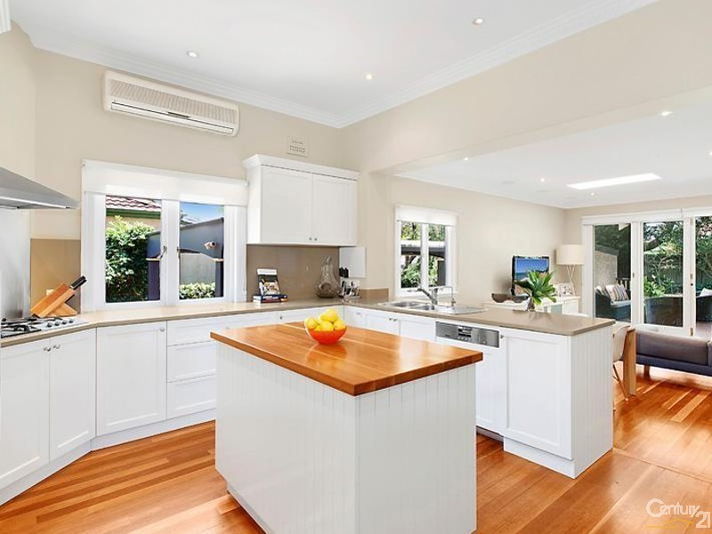 9 Melnotte Avenue, Roseville NSW 2069