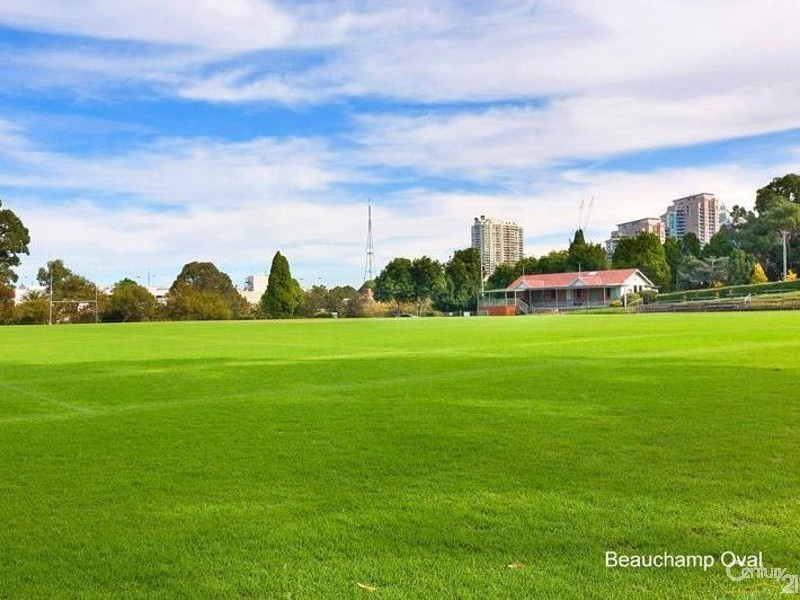 30 Macquarie St, Chatswood NSW 2067