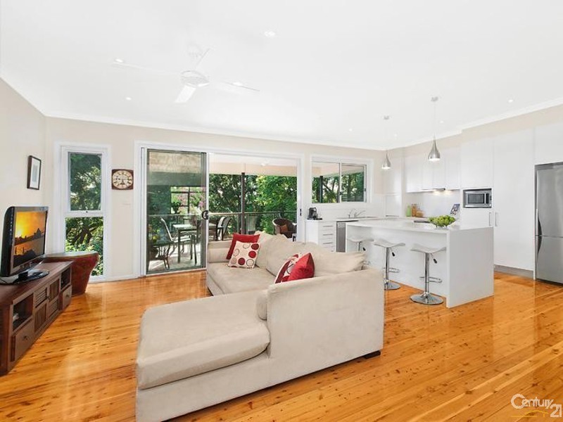 15 Griffith Avenue, Castle Cove NSW 2069