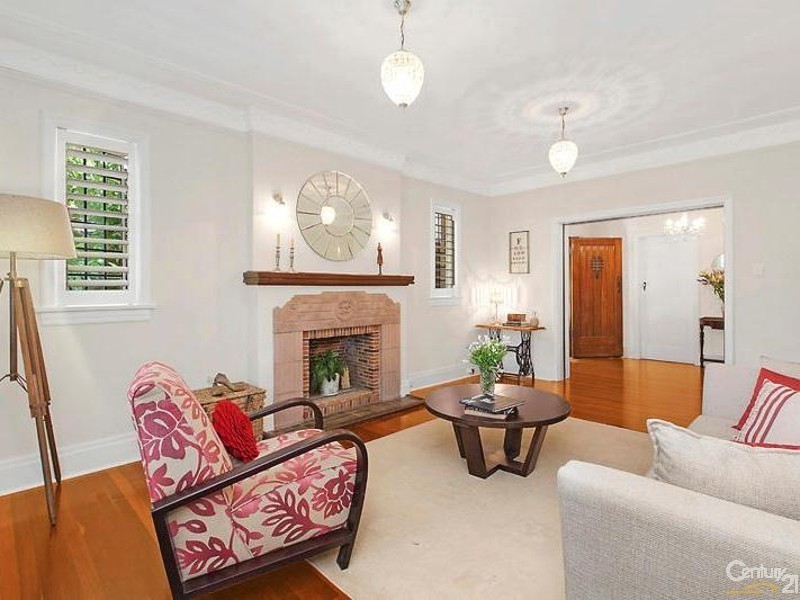 68 Addison Avenue, Roseville NSW 2069