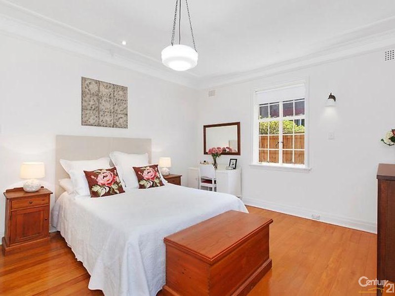 68 Addison Avenue, Roseville NSW 2069