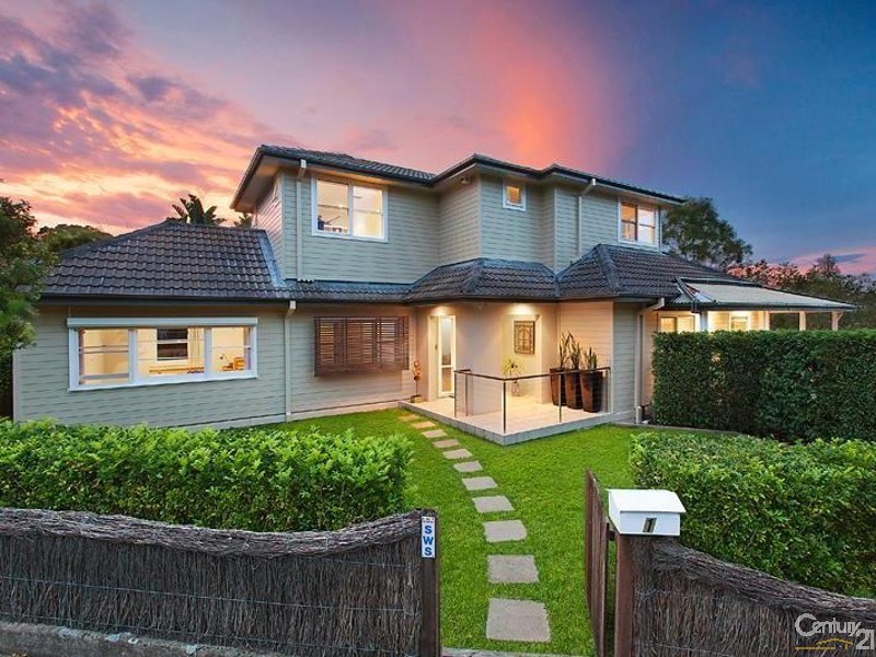 1 Rosebridge Ave, Castle Cove NSW 2069