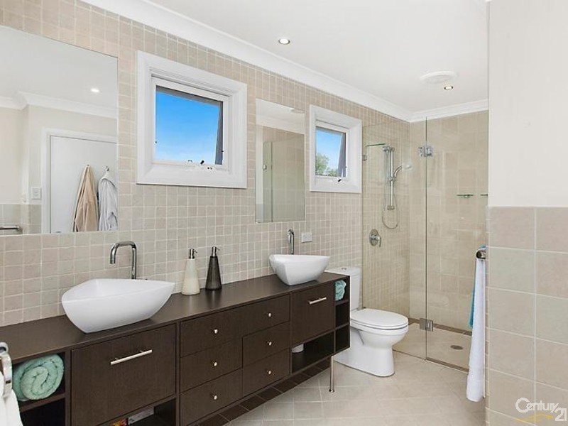 1 Rosebridge Ave, Castle Cove NSW 2069