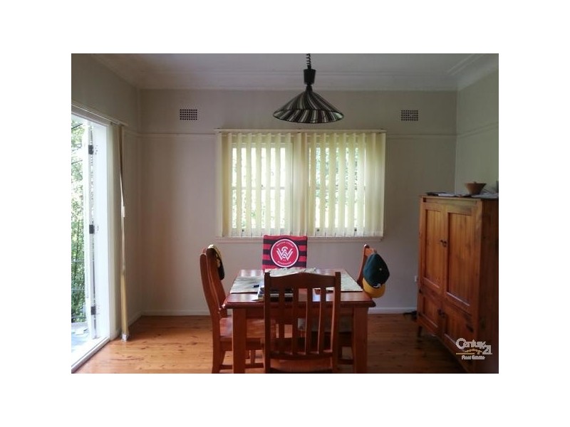 104 King Road, Wahroonga NSW 2076