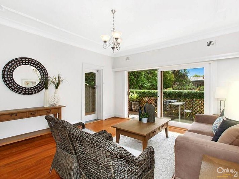 12 Malvern Avenue, Roseville NSW 2069