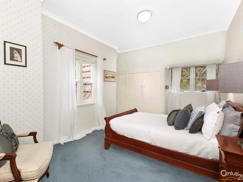 35 Abingdon Road, Roseville NSW 2069