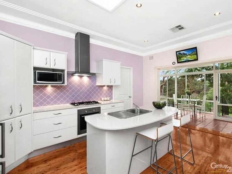 6 Barana Parade, Roseville Chase NSW 2069