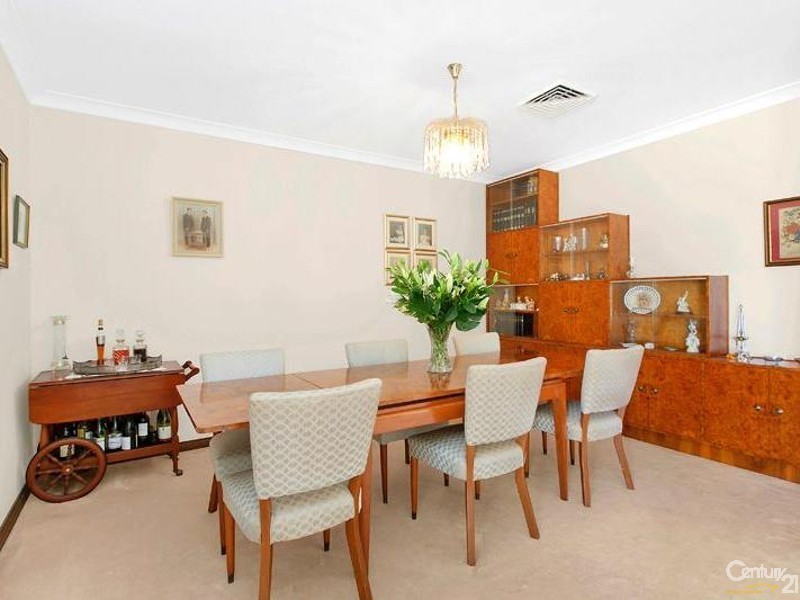 1 Mudies Road, St Ives NSW 2075