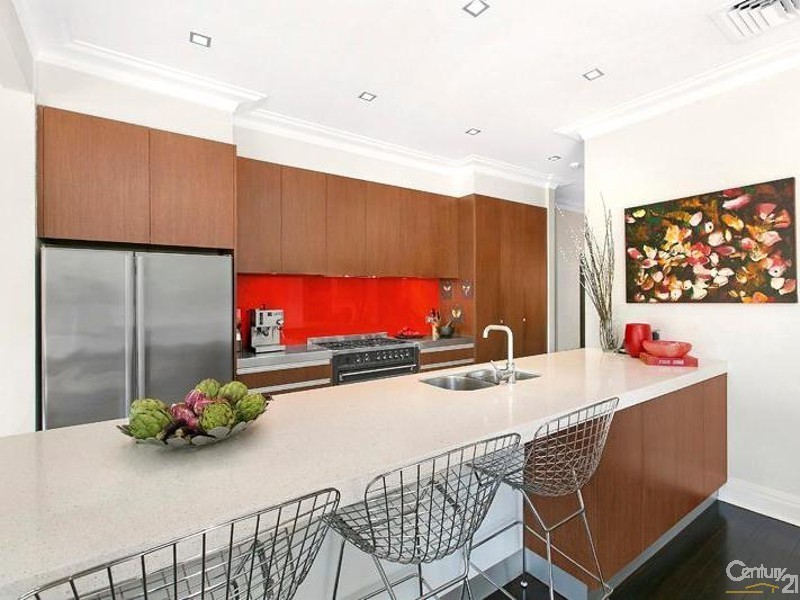 12 Earl Street, Roseville NSW 2069