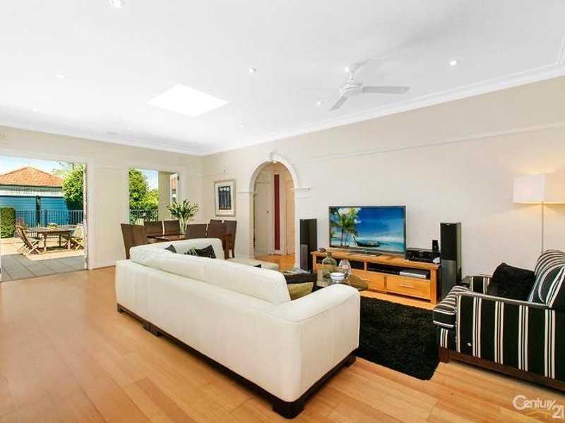 24 Provincial Road, Lindfield NSW 2070