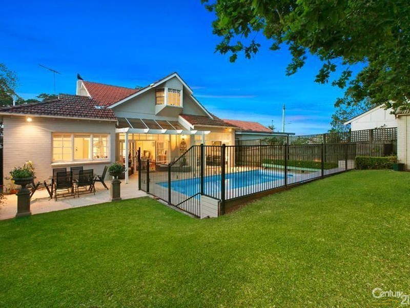 4 Harwood Ave, Chatswood NSW 2067