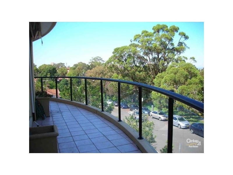 80/47 Lithgow Street, St Leonards NSW 2065