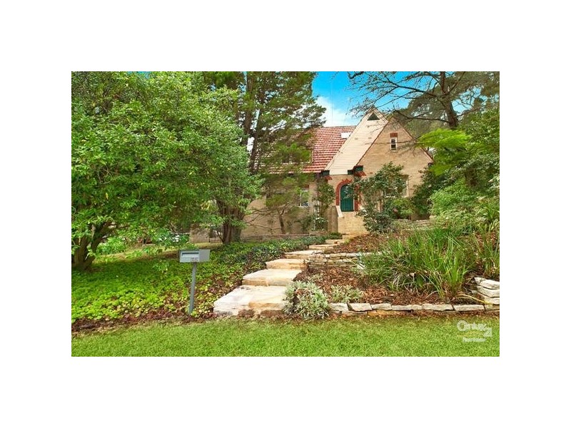 35 Abingdon Road, Roseville NSW 2069